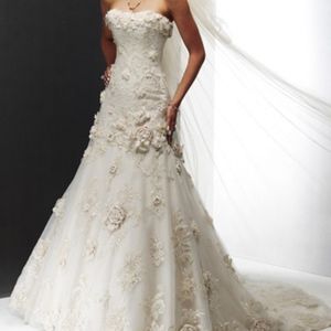 Maggie Sottero White Lace/Tulle Rhianna Royale